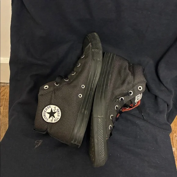 Converse Black High-Top Sneakers with Red Interior - Picture 4 of 7